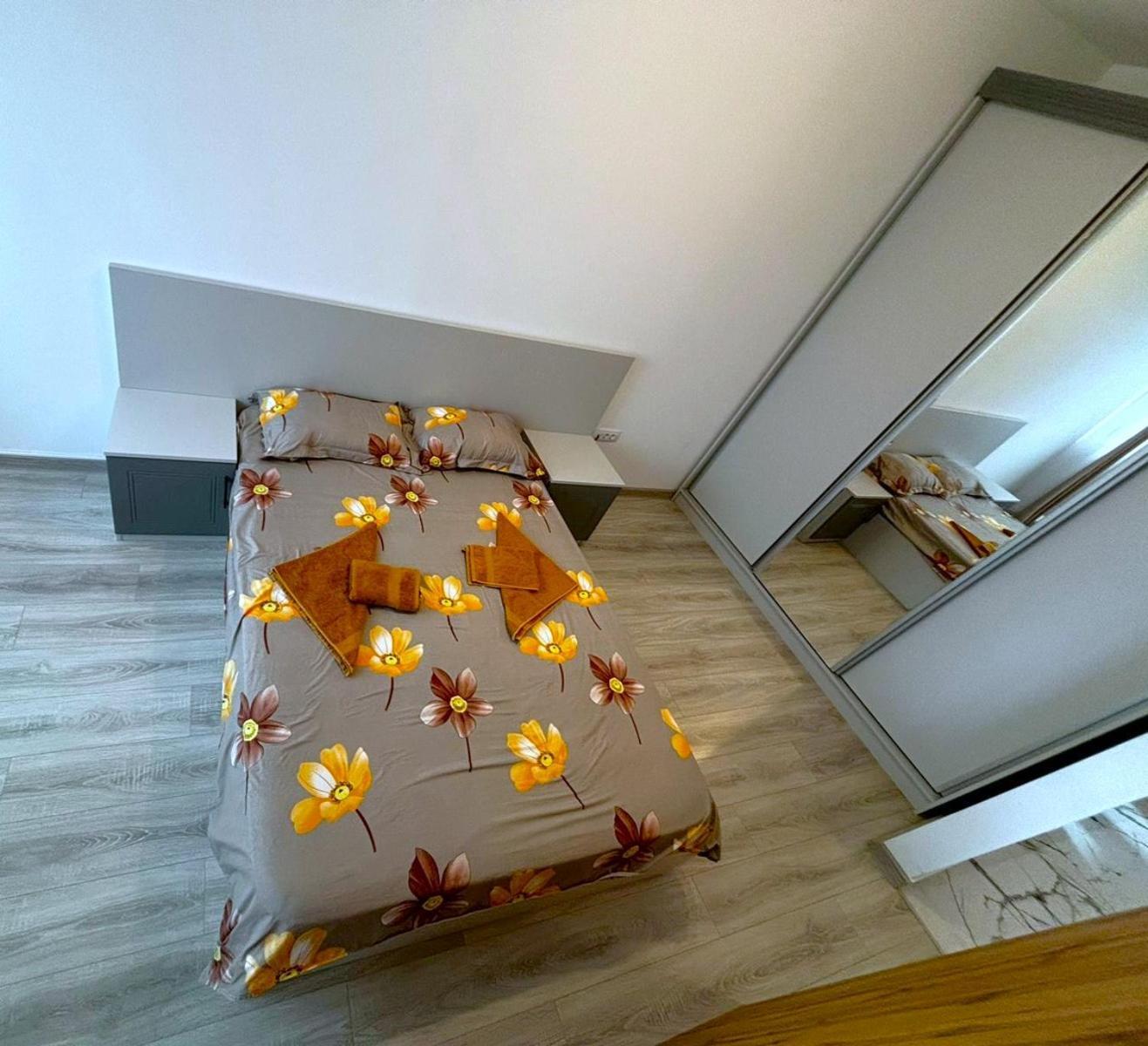 Apartmán Sky View - Free Parking Iasi Exteriér fotografie