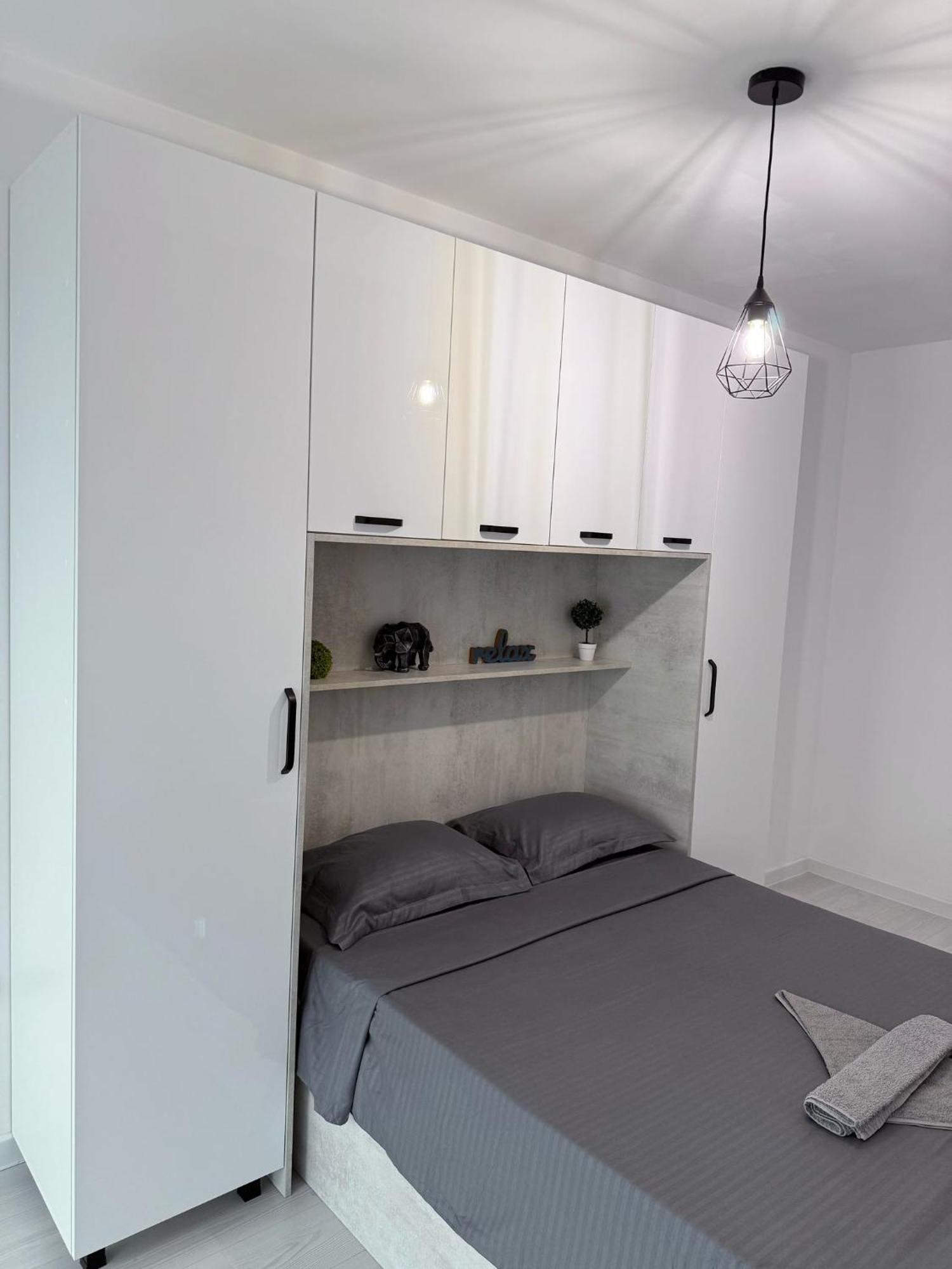 Apartmán Sky View - Free Parking Iasi Exteriér fotografie
